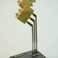 В 2008 г. предприятие было удостоено главного приза выставки 'ChipEXPO-2008' в номинации 'За достижения в развитии Российской электроники'    